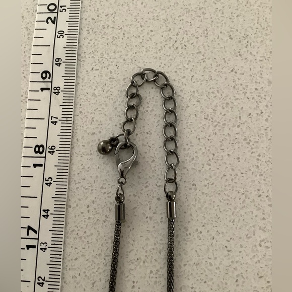 Dangler Earrings and Long Chain Set - Picture 7 of 9